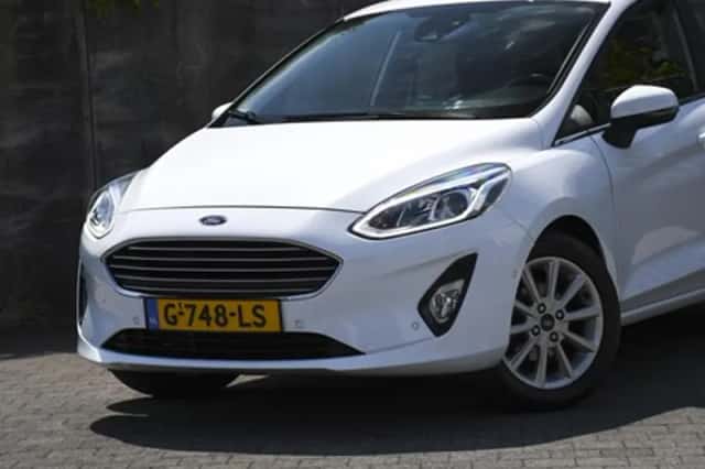Ford Fiesta (2019) thumbnail 2
