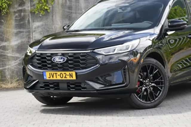 Ford Kuga (2026) thumbnail 2