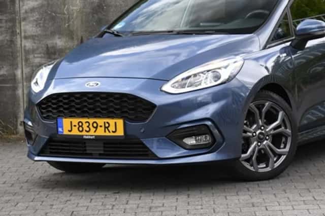 Ford Fiesta (2020) thumbnail 2