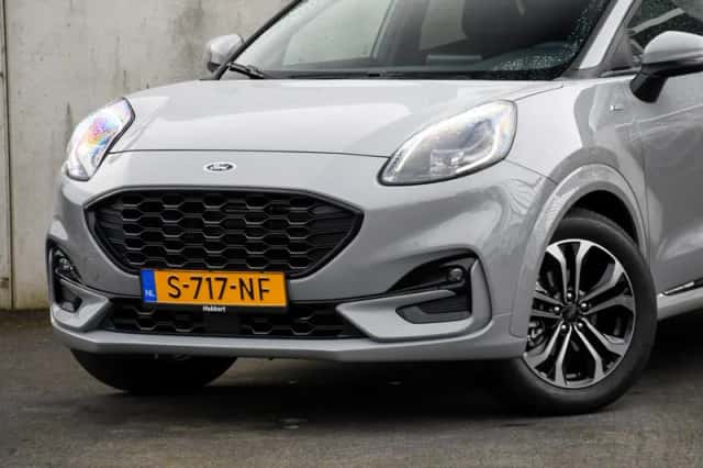 Ford Puma (2023) thumbnail 2