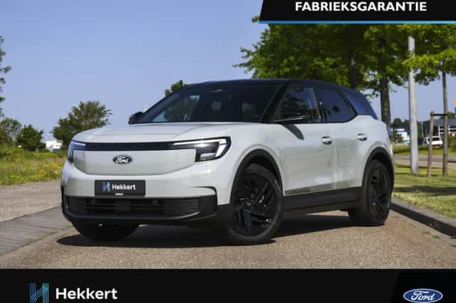 Ford Explorer (2026) thumbnail 1