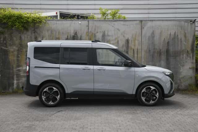 Ford Tourneo (2026) thumbnail 4