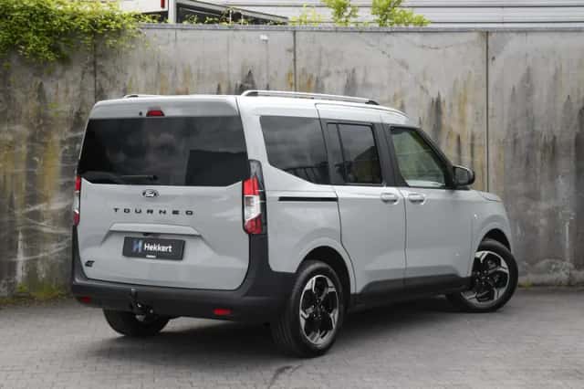 Ford Tourneo (2026) thumbnail 5