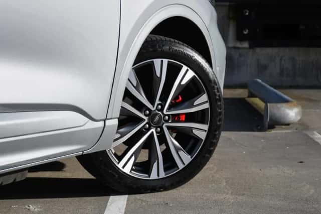 Ford Kuga (2022) thumbnail 6