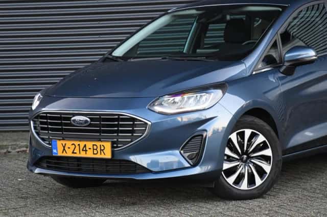 Ford Fiesta (2023) thumbnail 2