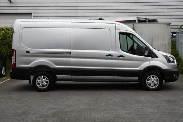 Ford E-Transit (2023) thumbnail 3