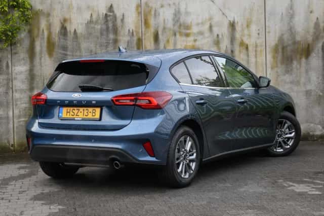 Ford Focus (2025) thumbnail 5