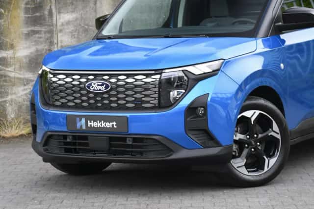 Ford E-Transit Courier (2026) thumbnail 2