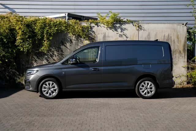 Ford Transit Connect (2025) thumbnail 3