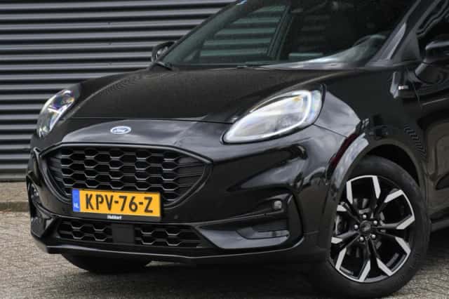 Ford Puma (2023) thumbnail 2