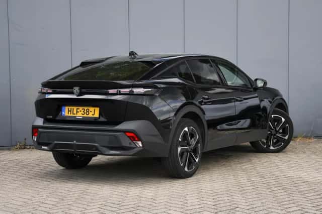 Peugeot 408 (2025) thumbnail 5