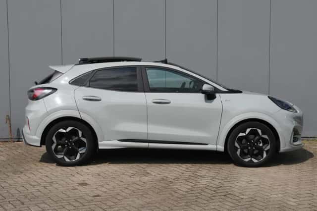 Ford Puma (2024) thumbnail 3