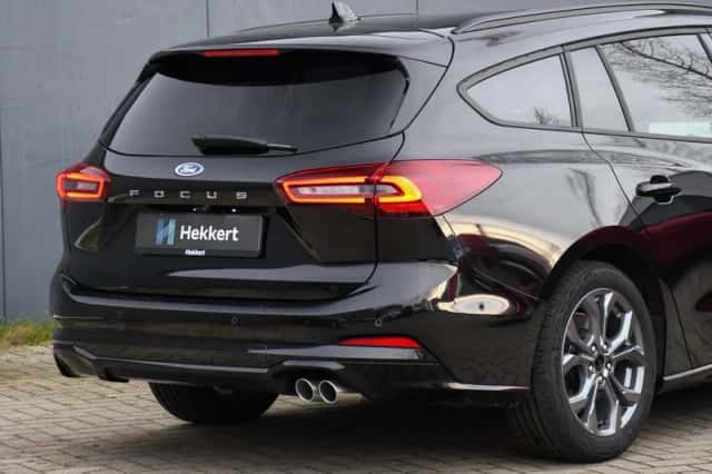 Ford Focus (2024) thumbnail 5