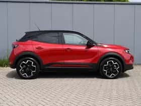 Opel Mokka-e (2023) thumbnail 3