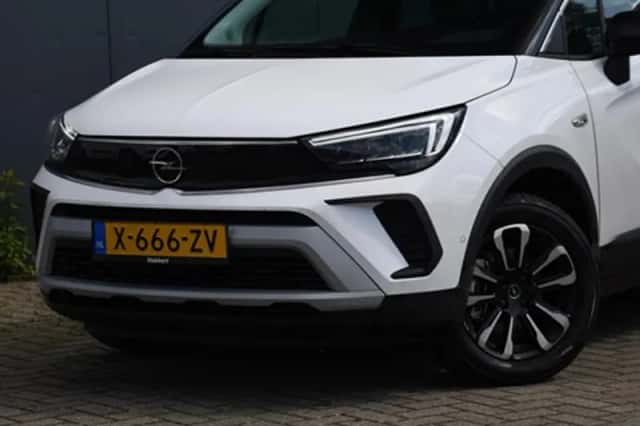 Opel Crossland (2024) thumbnail 2