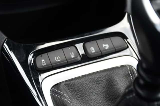 Opel Crossland (2024) thumbnail 24