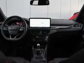 Ford Focus (2024) thumbnail 12