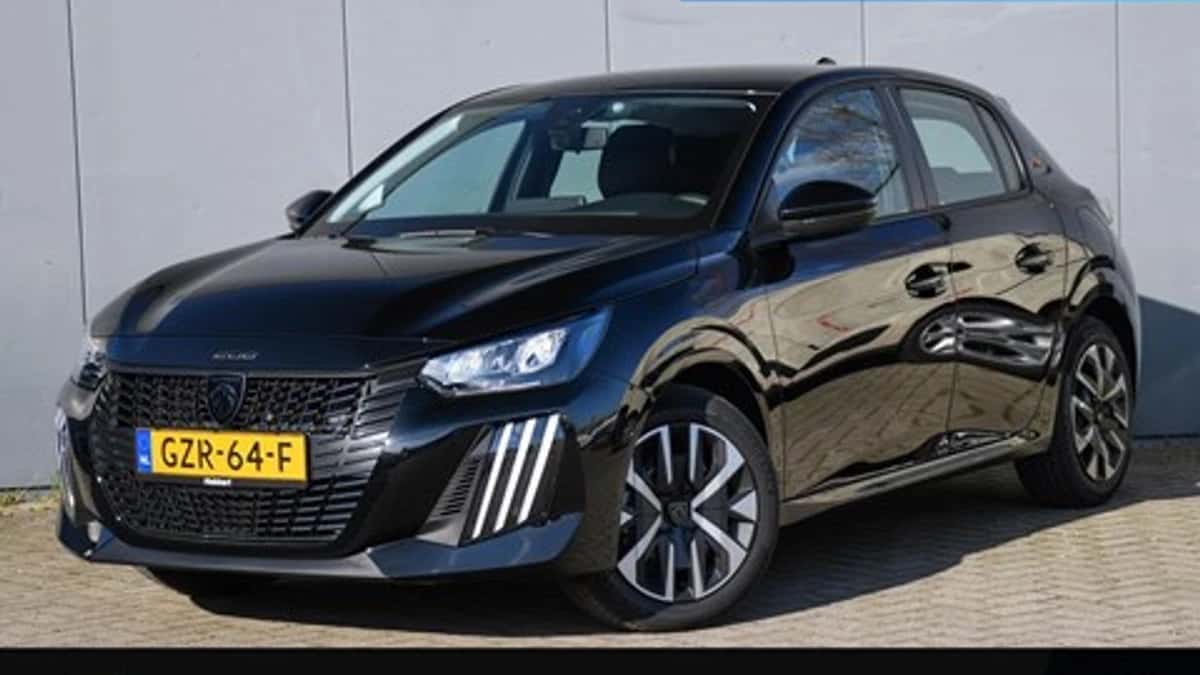 Peugeot 208 (2025) — foto 1