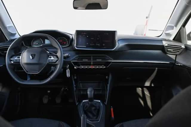 Peugeot 208 (2025) thumbnail 12