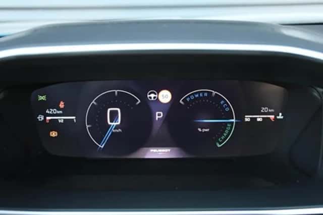 Peugeot 2008 (2025) thumbnail 14