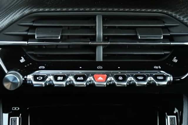Peugeot 2008 (2025) thumbnail 22