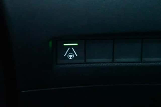 Peugeot 2008 (2025) thumbnail 30