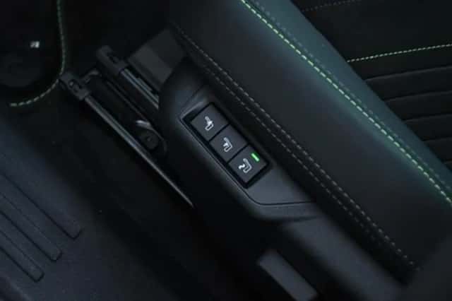 Peugeot 2008 (2025) thumbnail 33