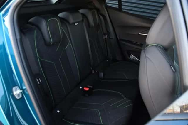 Peugeot 2008 (2025) thumbnail 10