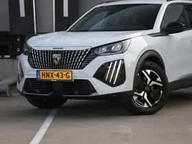 Peugeot 2008 (2024) thumbnail 2