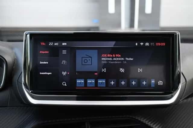 Peugeot 2008 (2024) thumbnail 19