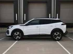 Peugeot 2008 (2024) thumbnail 3