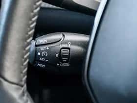 Peugeot 2008 (2024) thumbnail 27