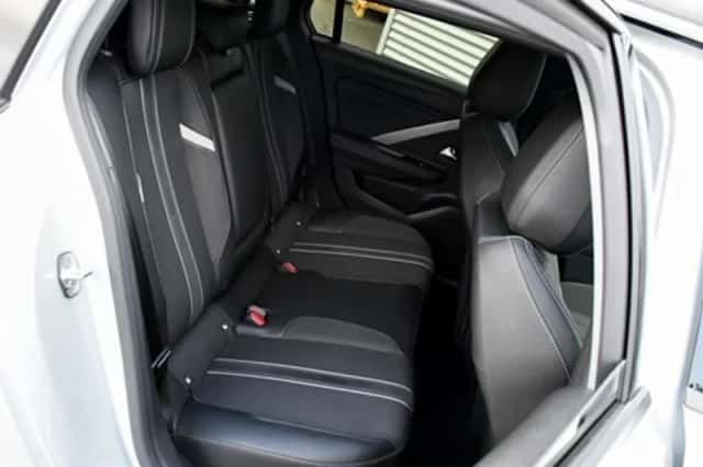 Opel Astra Sports Tourer (2024) thumbnail 13