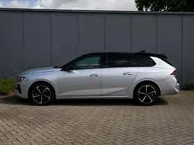 Opel Astra Sports Tourer (2024) thumbnail 3