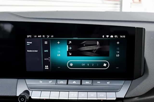 Opel Astra Sports Tourer (2024) thumbnail 21