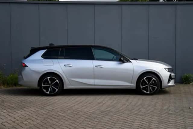 Opel Astra Sports Tourer (2024) thumbnail 4