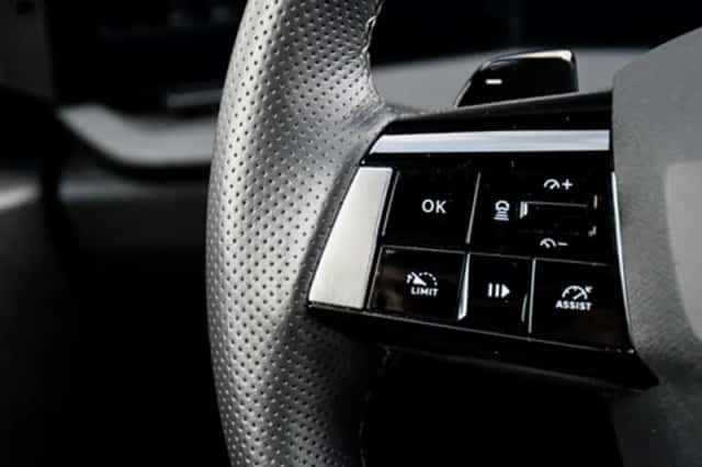 Opel Astra Sports Tourer (2024) thumbnail 33