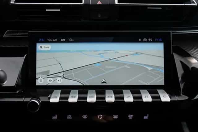 Peugeot 508 (2023) thumbnail 25