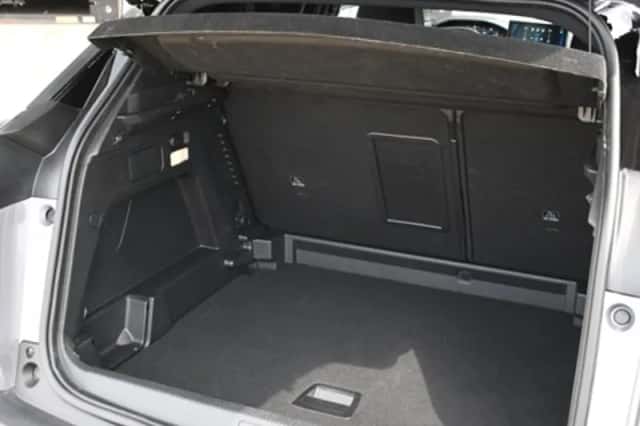 Peugeot 3008 (2024) thumbnail 15