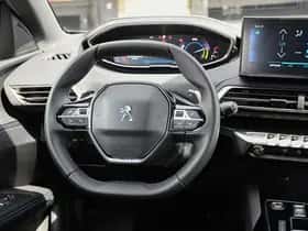 Peugeot 3008 (2024) thumbnail 18