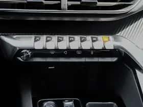 Peugeot 3008 (2024) thumbnail 25