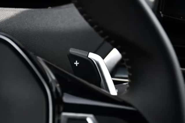 Peugeot 3008 (2024) thumbnail 32