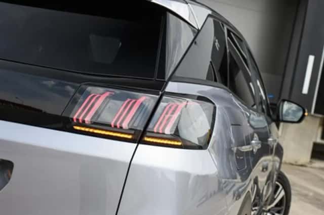 Peugeot 3008 (2024) thumbnail 7