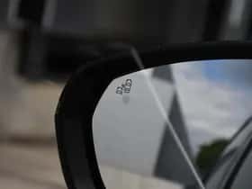 Peugeot 3008 (2023) thumbnail 33