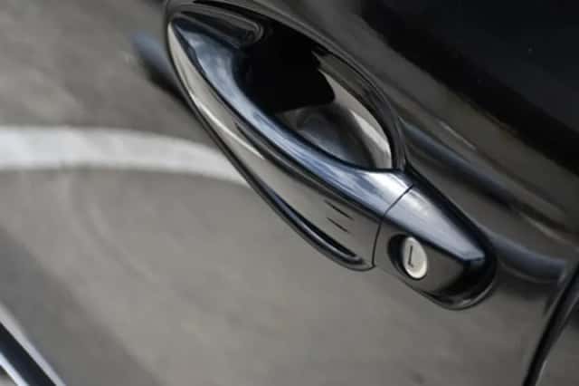 Peugeot 3008 (2023) thumbnail 34