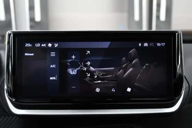 Peugeot 2008 (2024) thumbnail 19