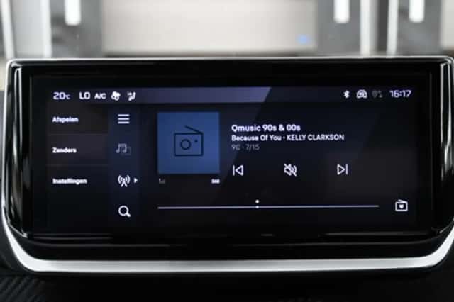 Peugeot 2008 (2024) thumbnail 21