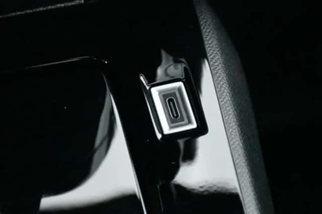 Peugeot 2008 (2024) thumbnail 23