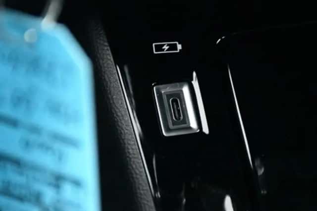 Peugeot 2008 (2024) thumbnail 24