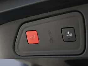 Peugeot 3008 (2023) thumbnail 14
